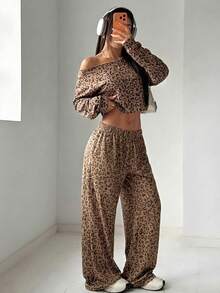 SHEIN EZwear 休闲豹纹短款卫衣，春季豹纹穿搭女装，豹纹套装，流行穿搭女装，热门两件套女装 - 棕色 - 查看 5