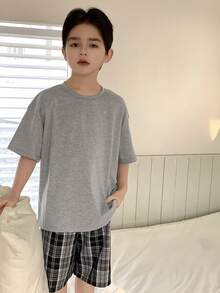 DAZY Tween Boy Solid Color Crew Neck Short Sleeve Top And Plaid Shorts Pajama Set Summer - Grey - View 6