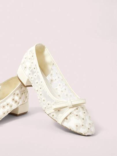 CUCCOO DOLLMOD Damen Schuhe mit rundem Zehenbereich, Mesh-Material, weiß mit kleiner Gänseblümchen-Schleife, süßer College-Stil für Nachmittags-Outfits, mit dickem Absatz, Mary Jane High Heels