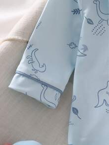 SHEIN Vintaside Kids 新生儿连脚睡衣，卡通恐龙印花图案，抽绳设计，面料柔软舒适 - 藍色 - 查看 6