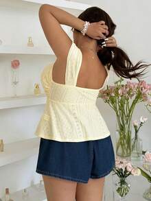 GalTyme 加大码黄色休闲前抽绳镂空刺绣背心 - 淡黃色 - 查看 2