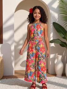 Sparklyn Setelan 2 Potong untuk Liburan Pantai Anak Perempuan: Atasan Halter + Celana Pendek Longgar Motif Bunga - MultiWarna - View 4