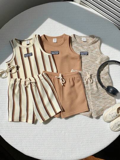 SHEIN 3sets Baby Unisex Casual Cute Khaki Striped Gauze Waffle Vest Top And Shorts Set, Basic Multi-Piece Outfit, Suitable For Spring, Summer, Daily Outing, Travel, Vacation