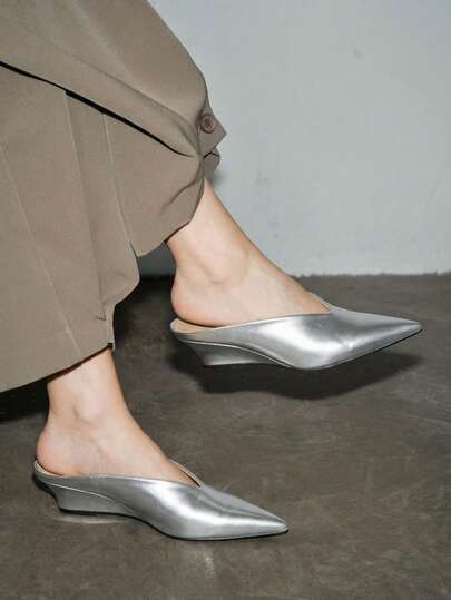 2025秋冬季 KD 2024 欧美风复古刺绣高跟长筒牛仔靴，过膝，优雅，穆勒鞋，高贵