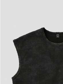 Manfinity EMRG Men's Short Floral Print Washed Tank Top, Sakura Cropped Unisex Tank Top - Black - View 3