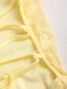 Sweetra 女士新款时尚百搭弹力蕾丝连衣裙，镂空腰带迷你连衣裙 - 淡黃色 - 查看 8