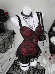 Sunspun Plus Size Lace Patchwork Red & Black Contrast Camisole - Multicolor - View 5