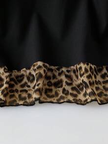 SHEIN LUNE CURVE 加大码豹纹荷叶边下摆夏季衬衫，适合狂欢节穿着 - 黑色 - 查看 4