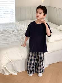 DAZY Tween Boy Solid Color Crew Neck Short Sleeve Top And Plaid Pants Casual Loungewear Pajama Set Summer - Navy Blue - View 3