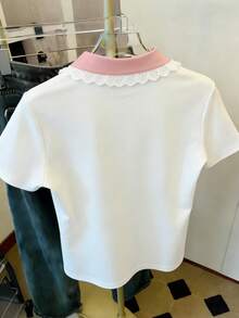 Resyla 女士修身短袖T恤，蕾丝边饰，白色印花领 - 白色 - 查看 2