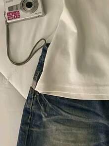 SHEIN Áo thun nữ tay ngắn cổ tròn dáng ôm raglan với họa tiết in màu trắng. - Nhiều màu - Xem 3