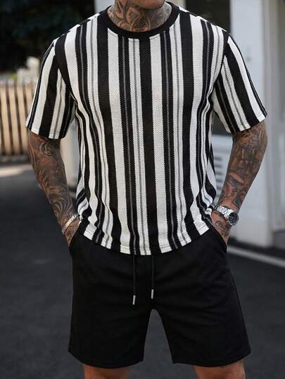 Manfinity CasualCool Men's Round Neck Short Sleeve T-Shirt Set, Men's Black T-Shirt Set, Men's Knitted Crochet Sweater & Woven Shorts T-Shirt Set, Men's Casual T-Shirt Set, Suitable For Daily Outings, Gathering With Friends, Commuting, It Is An Excellent Gift For Boyfriend Or Husband