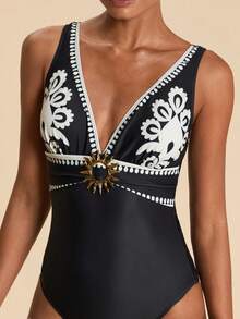 Travachic Women's V-Neck Retro Wide Strap Fitted One-Piece Swimsuit Set, Summer - Multicolor - View 5