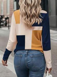 EMERY ROSE 女士长袖T恤，撞色拼接印花上衣，经典图案设计，百搭，适合休闲、户外、旅行和度假穿着，舒适透气。 - 彩色 - 查看 2