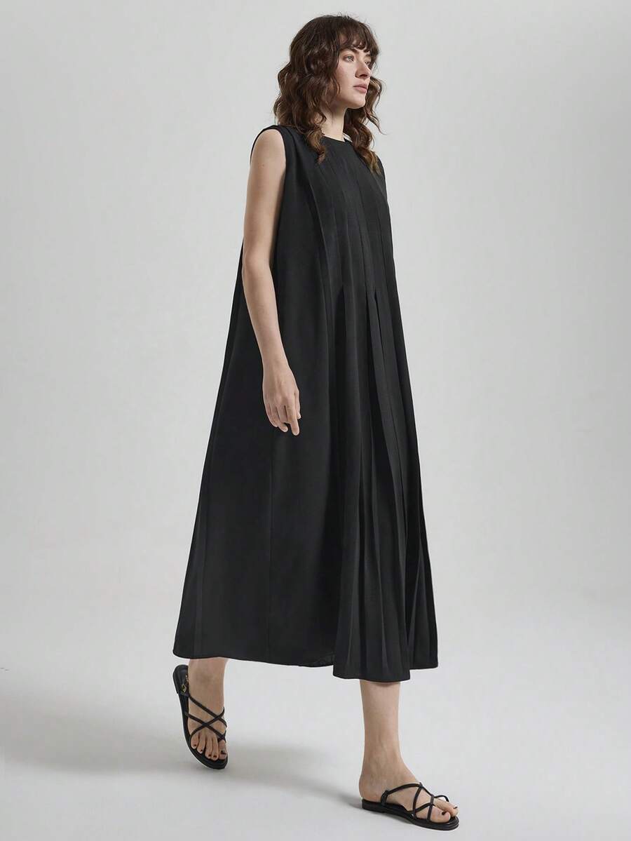 Ontre Women's Black Crinkle Chiffon Sleeveless Round Neck Dress,Autumn Effortless Chic Brunch Loose H-Line Pleated Office Attire,Old-Money Vacation Outfit - Black - View 1