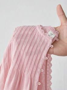 Maija Kids Maija Kids Áo thun cổ tròn phối ren cho bé gái, kiểu dáng thường ngày, đa năng. - Màu Hồng baby - Xem 3