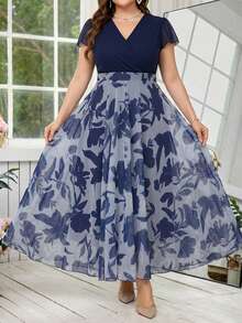 Reflora 大码女士优雅印花连衣裙，夏季婚礼宾客礼服 - 藏蓝色 - 查看 11