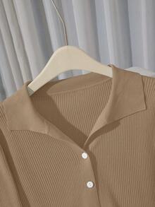 SHEIN Franclia 新款春秋季修身短款法式Polo领时尚百搭女士针织开衫 - 卡其色 - 查看 4