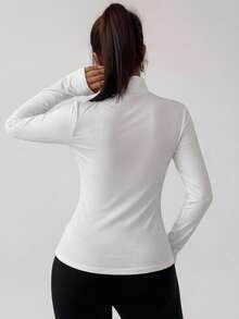 DAZY Sports Running Yoga Fitted Long Sleeve Jacket - White - View 4