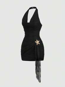 Sweetra Fashionable Bohemian Sexy Lace Draped Neck Ruffle Design Bodycon Dress With Metal Buckle Sash, Slimming Minimalist Sexy Style - Black - View 2