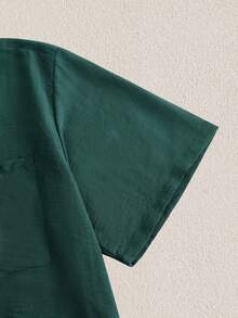 Mercer Haus Kemeja Lengan Pendek Kasual Warna Polos untuk Pria, Cocok untuk Liburan Musim Panas di Pantai Hawaii. - Dark Green - View 4