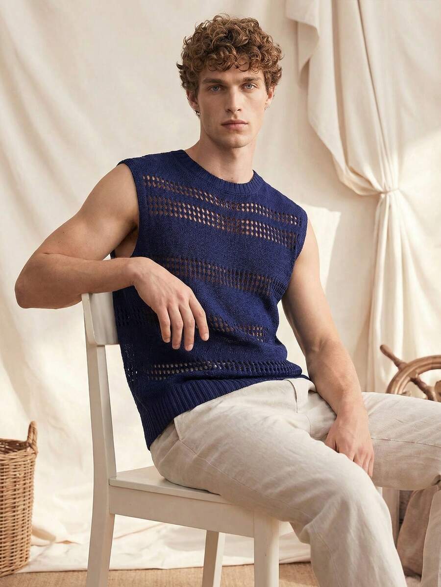 Manfinity CityGents Áo thun nam không tay cổ tròn khoét lỗ màu trơn, kiểu dáng thường ngày. - Màu xanh hải quân - Xem 1