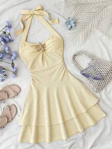 SHEIN 儿童少女连衣裙，春夏新款，适合海滩度假，优雅纹理面料，露背系带设计，正面褶皱金属装饰，多层荷叶边下摆，俏皮迷你连衣裙 - 黃色 - 查看 8