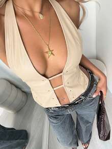 Aloruh Top sin espalda de verano casual para mujer con detalle de remaches en el cuello halter - Beis - Ver 6
