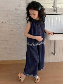 Dazy Kids 少女夏季休闲度假风刺绣无袖宽松牛仔上衣和阔腿牛仔裤套装 - 深色水洗藍 - 查看 3