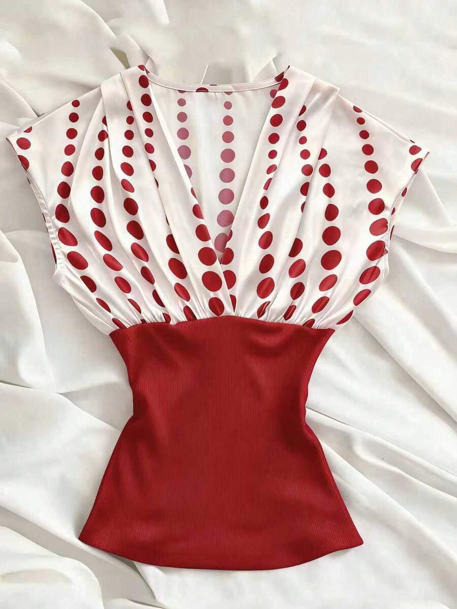 Airaco Áo nữ cổ chữ V in họa tiết chấm bi phối màu - Đỏ - Xem 1