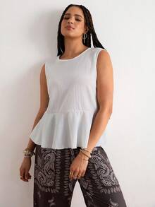 SHEIN VCAY Bộ đồ 2 món cỡ lớn dành cho kỳ nghỉ, kiểu dáng thường ngày, gồm áo tank top màu trơn và quần họa tiết paisley. - Nhiều màu - Xem 10