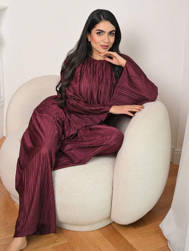 Elegant Pleated Textured Loose Women's Pajama Set, Spring/Summer