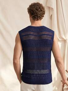 Manfinity CityGents Áo thun nam không tay cổ tròn khoét lỗ màu trơn, kiểu dáng thường ngày. - Màu xanh hải quân - Xem 3