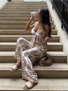 Pariaura Women's Floral Print Set - Floral Print Camisole + Wide Leg Pants, Vacation Style, Beach Outfit, Women's Beach Wear, Women's Elegant Outfit, Women's Vacation Outfit, Summer Holiday Outfit, Women's Holiday Outfit, Women's Summer Set Bohemian Outfit For Women Boho Terno Woman Two Pieces Outfit Women Vacation Outfit Sets Women's Holiday Co Ord - Apricot - View 2