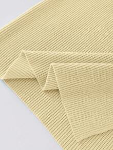 Breezaya 新款夏季性感吊带针织中长连衣裙，欧美风，浅蓝色竖条纹，无袖，修身剪裁，露背扭结镂空设计，法式优雅气质，适合约会、通勤、度假、正式场合。 - 淡黃色 - 查看 3