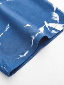 Manfinity LEGND Men's Casual Tie-Dye Printed T-Shirt, Summer - Blue - View 3