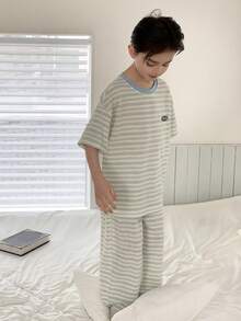 DAZY Tween Boy Letter & Striped Short Sleeve Top And Pants Pajama Set - Blue - View 4