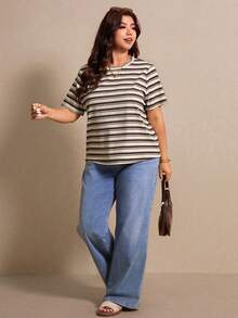 Elaquor 大码女装夏季休闲度假日常通勤撞色条纹印花短袖T恤 女式上衣和衬衫 运动上衣 女式工作衬衫 女式工作衬衫 - 杏色 - 查看 4