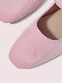 CUCCOO DOLLMOD Ladies' Pink Velvet Fabric, Retro Square Toe, Elegant Same-Color Bag Buckle, Simple Design, Mary Jane Flat-Soled Shoes, Suitable For All Seasons, Holiday, Birthday Party, Low Vamp Shoes - Dusty Pink - View 5