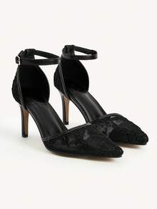 CUCCOO CHICEST 女士蕾丝网眼尖头镂空踝带高跟派对婚鞋，黑色 - 黑色 - 查看 6