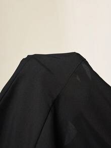 MaterniWear 夏季服装、孕妇工作服、孕妇工作套装、孕妇工作两件套、孕妇纯色V领无袖装饰纽扣优雅两件套，这款黑色两件套孕妇/工作服饰有金属纽扣，散发着精致优雅的复古气息。女士优雅套装、女士正式套装、女士职业装、女士套装、优雅女士背心裤套装、女士正装、女士西装套装、半正式套装、女士上衣裤套装、女士正式优雅职业连衣裙 - 黑色 - 查看 11