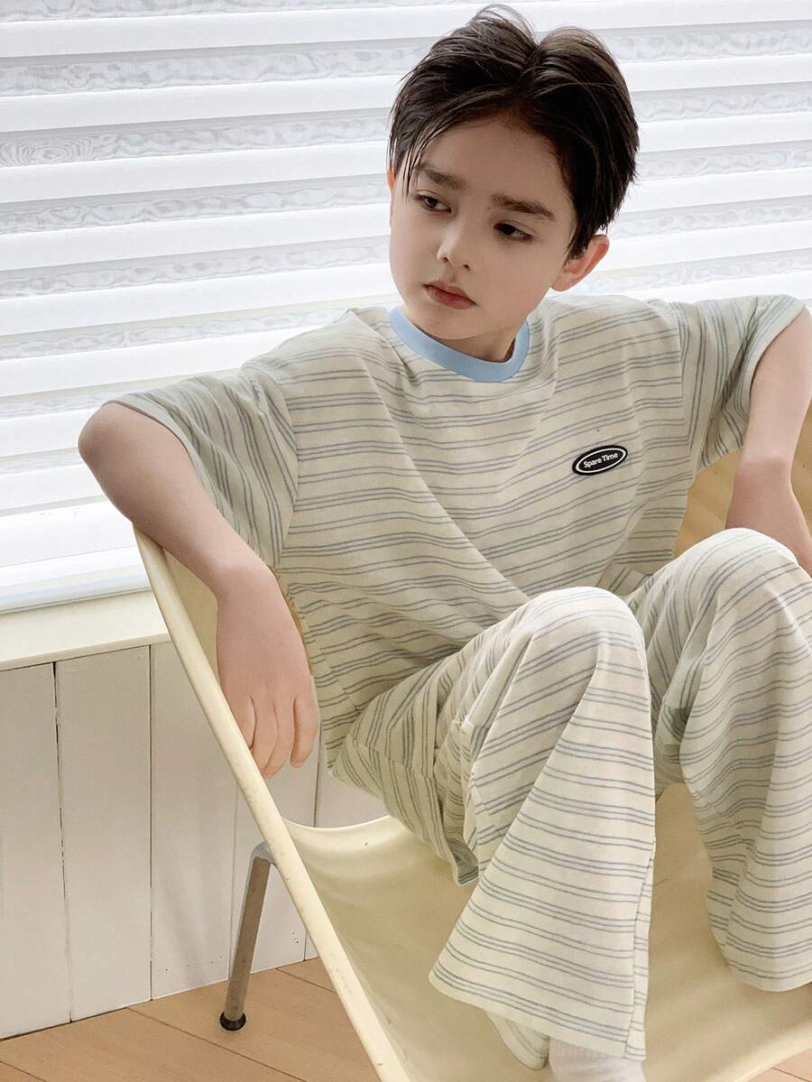 DAZY Tween Boy Letter & Striped Short Sleeve Top And Pants Pajama Set - Blue - View 1
