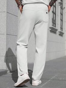 Manfinity CasualCool 男士纯色抽绳腰带口袋阔腿宽松休闲裤 - 米色 - 查看 2