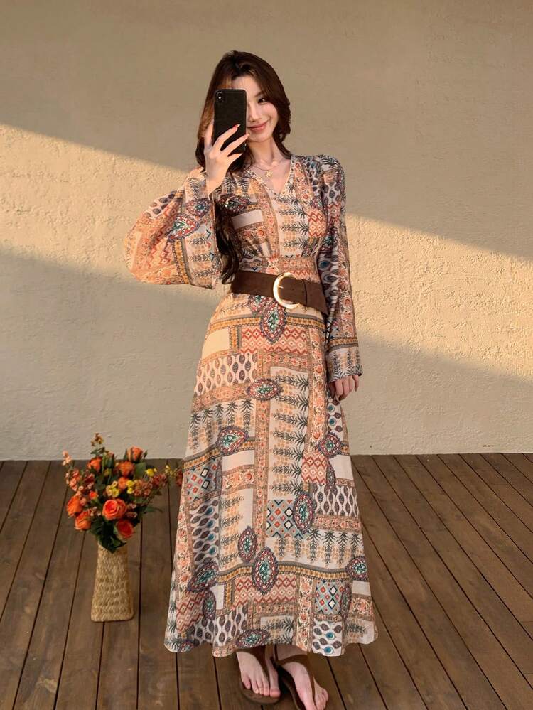 Spring & Summer Brown Floral & Geometric Print Dress, Suitable For Valentine's Day, Wedding, Party, Formal Occasion, Fashion Event, Elegant Commute, Waist-Cinched A-Line Maxi Dress, Sweet Long Sleeve Vacation Dress For Ladies Sundress Boho