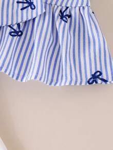 SHEIN Genkimix Kids Conjunto de moda de verano para niña joven, camisola con lazo a rayas azules & pantalones acampanados ajustados, ropa de 2 piezas dulce para niña a juego con la familia - Azul - Ver 8