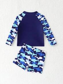 SHEIN Conjunto de pantalones cortos de baño con estampado de tiburón de dibujos animados para niño, adecuado para la playa y la natación - Multicolor - Ver 2