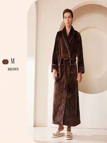 SHEIN 1 Áo choàng tắm flannel cỡ lớn, Áo choàng tắm flannel thanh lịch dành cho người lớn, Lý tưởng cho nhà nghỉ, khách sạn, spa, thẩm mỹ viện, Áo choàng tắm flannel, Thấm hút tốt và nhanh khô, Kiểu dáng rộng rãi, Nhiều màu sắc, Thiết kế tối giản, Đồ dùng thiết yếu cho phòng tắm & nhà cửa, Trang trí phòng tắm mùa hè, Đám cưới, Trở lại trường học - Nhiều màu - Xem 26