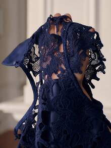 Anewsta 优雅藏蓝色蕾丝领无袖性感镂空露脐女式衬衫 - 藏蓝色 - 查看 7