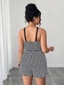 Elenzga Plus Size Fashionable Houndstooth Romper For Summer - Black and White - View 2