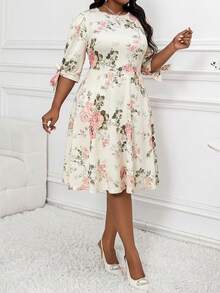 SHEIN Lady Gaun Elegan Ukuran Plus Motif Bunga Leher Bulat Lengan Berkerut Warna Krem untuk Pesta Teh dan Taman - MultiWarna - View 7